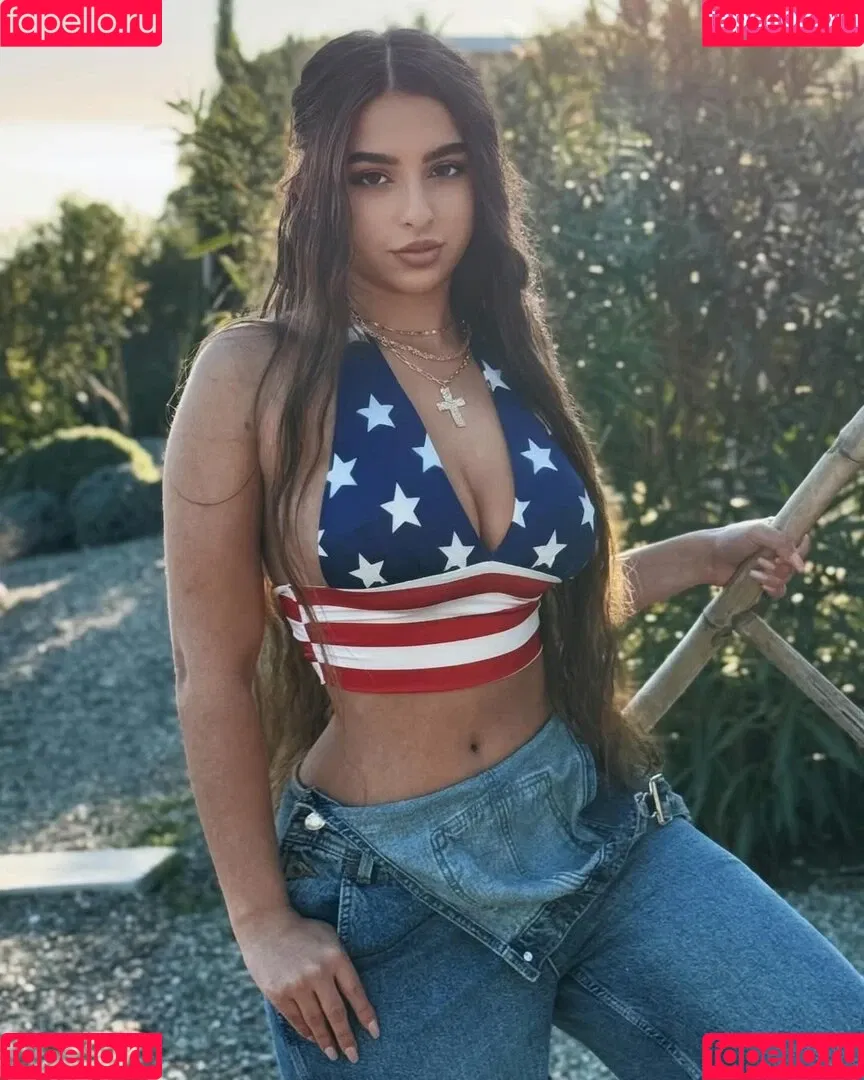 Eva Savagiou / ___evasavagiou Onlyfans Photo Gallery 