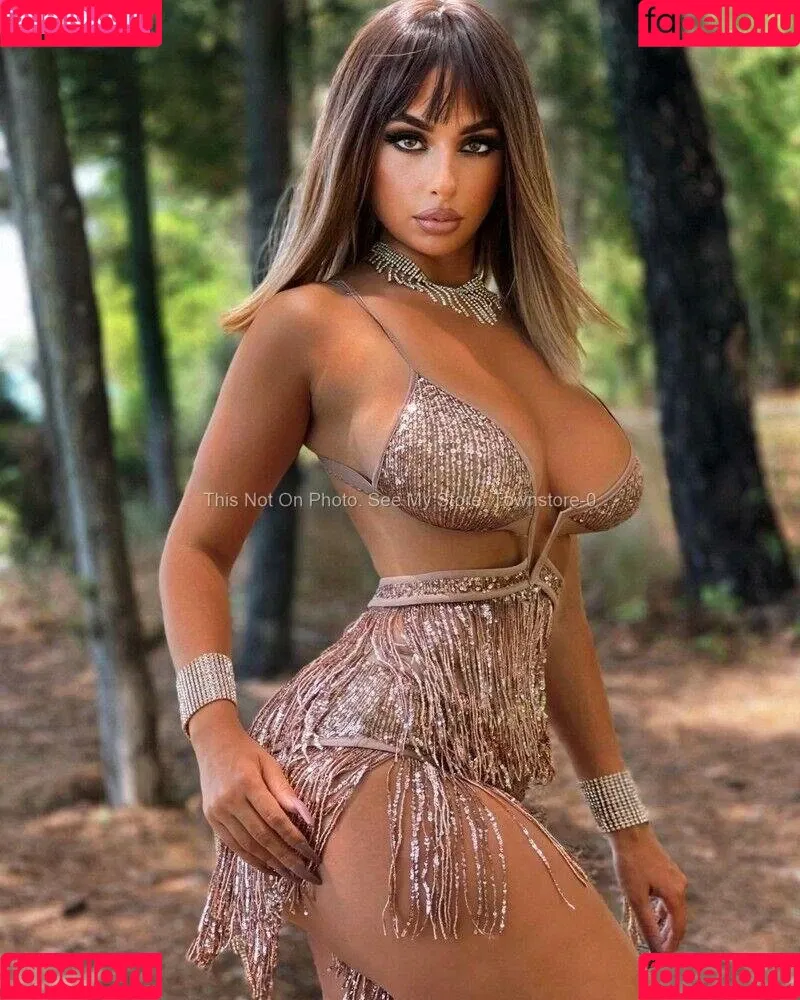 Eva Savagiou / ___evasavagiou Onlyfans Photo Gallery 