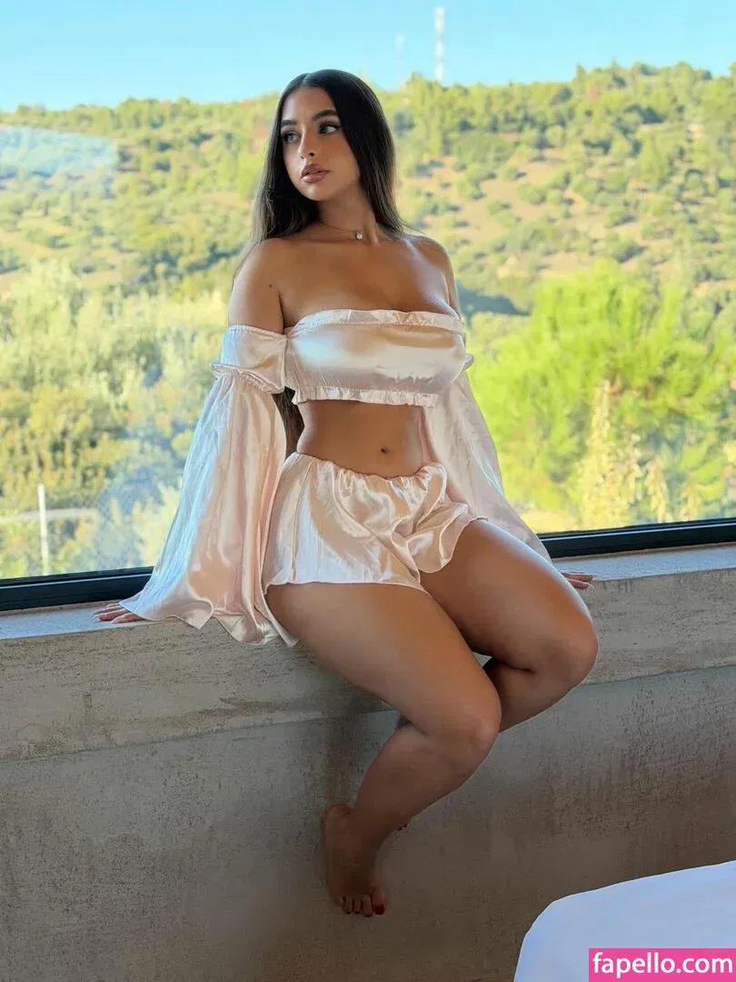 Eva Savagiou / ___evasavagiou Onlyfans Photo Gallery 