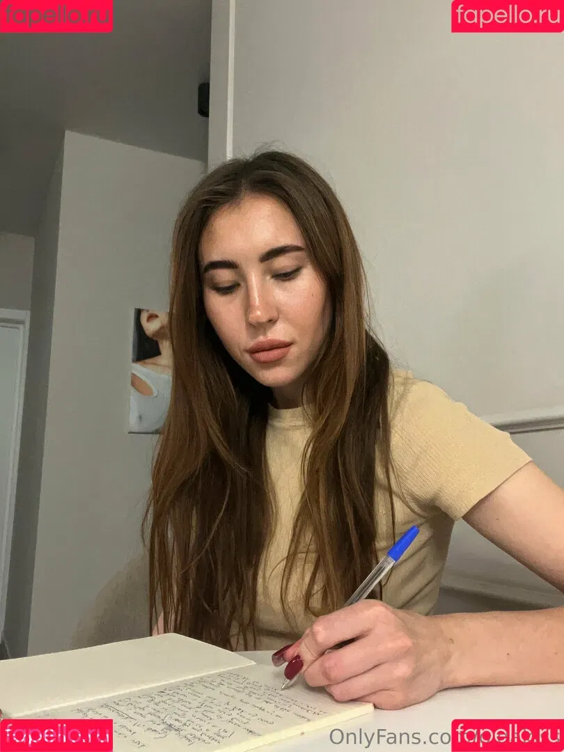 Olgakiss / olga_kis / olgakiss04 Onlyfans Photo Gallery 