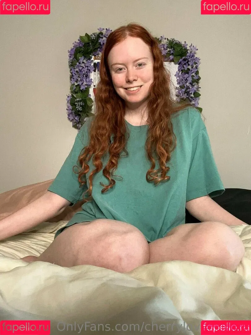 Cherrylovebombb / cherrylovebombx Onlyfans Photo Gallery 