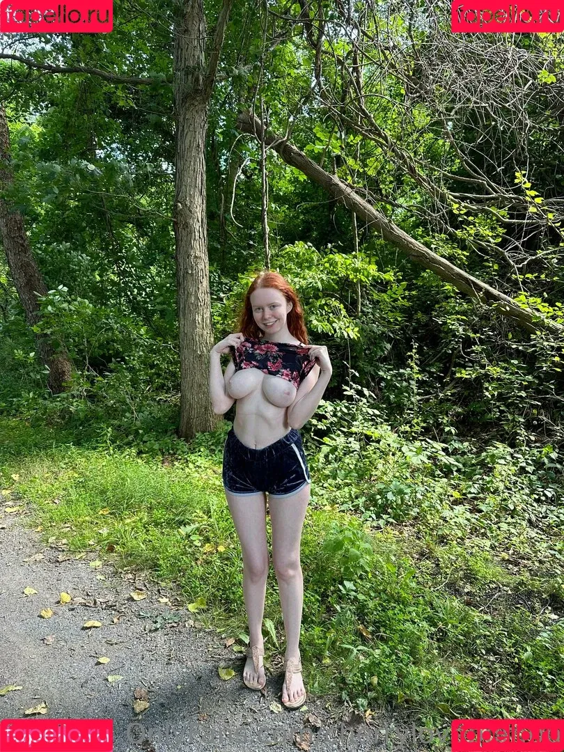 Cherrylovebombb / cherrylovebombx Onlyfans Photo Gallery 