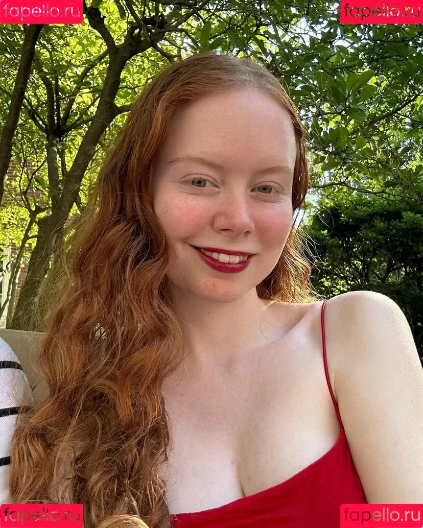 Cherrylovebombb / cherrylovebombx Onlyfans Photo Gallery 
