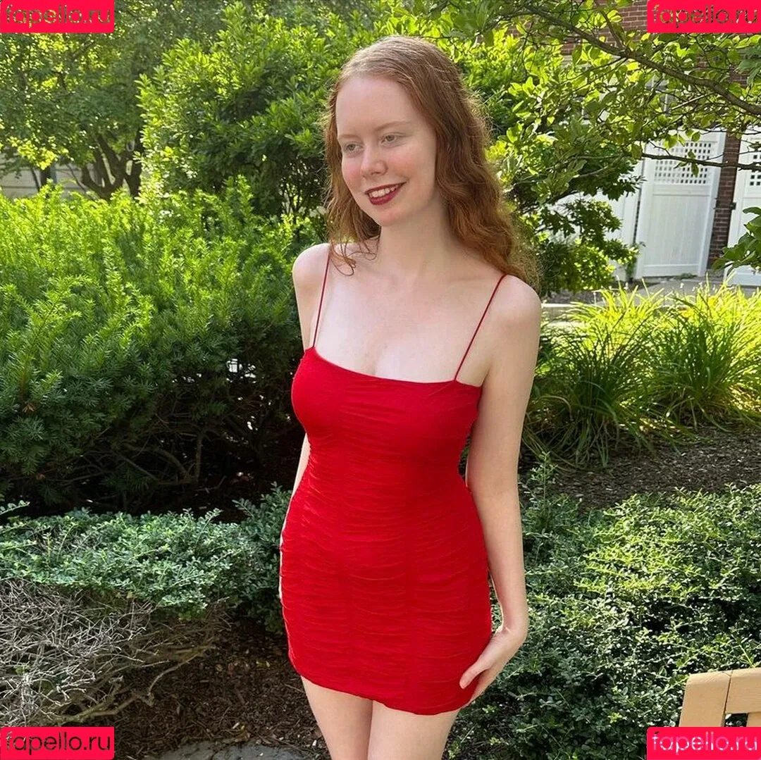 Cherrylovebombb / cherrylovebombx Onlyfans Photo Gallery 
