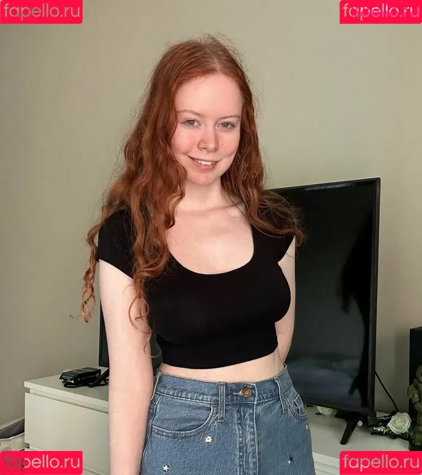 Cherrylovebombb / cherrylovebombx Onlyfans Photo Gallery 