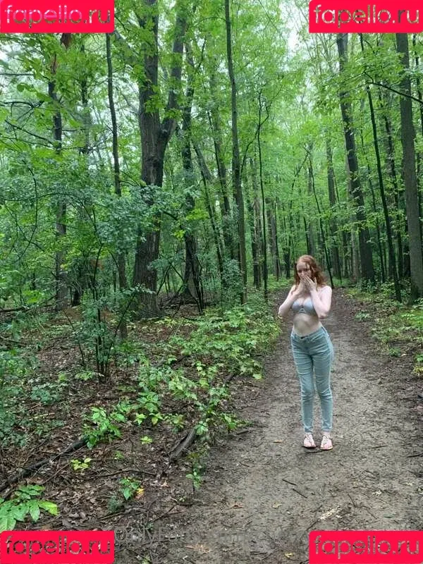 Cherrylovebombb / cherrylovebombx Onlyfans Photo Gallery 