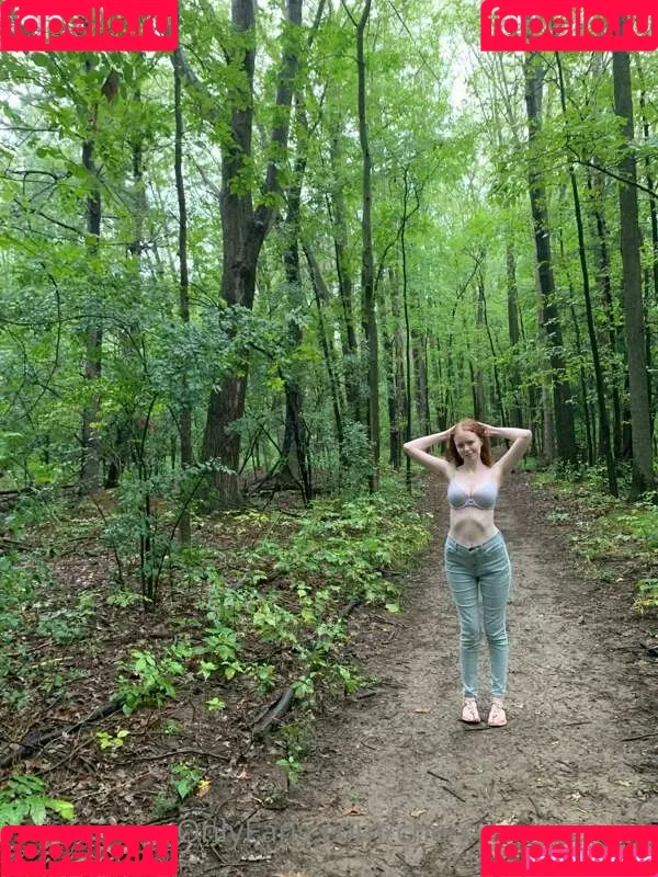 Cherrylovebombb / cherrylovebombx Onlyfans Photo Gallery 