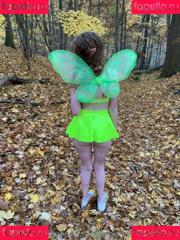 Cherrylovebombb / cherrylovebombx Onlyfans Photo Gallery 