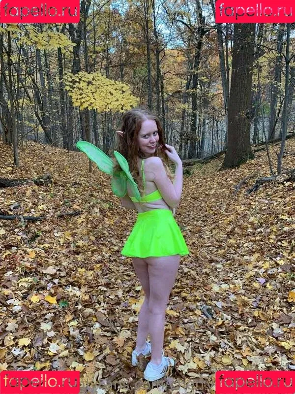 Cherrylovebombb / cherrylovebombx Onlyfans Photo Gallery 