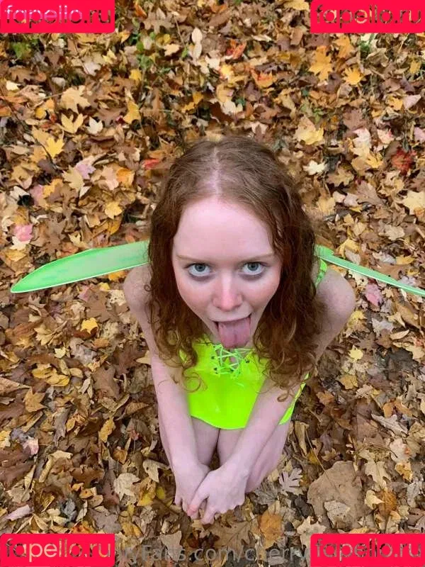 Cherrylovebombb / cherrylovebombx Onlyfans Photo Gallery 