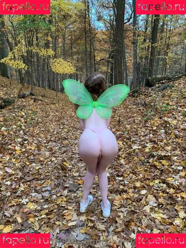 Cherrylovebombb / cherrylovebombx Onlyfans Photo Gallery 