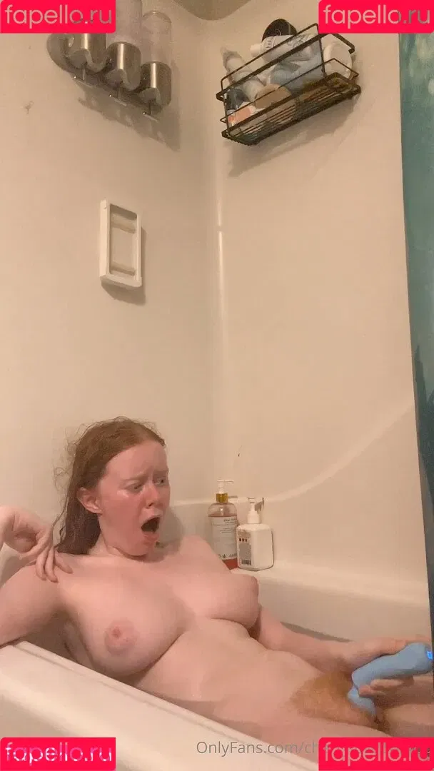 Cherrylovebombb / cherrylovebombx Onlyfans Photo Gallery 