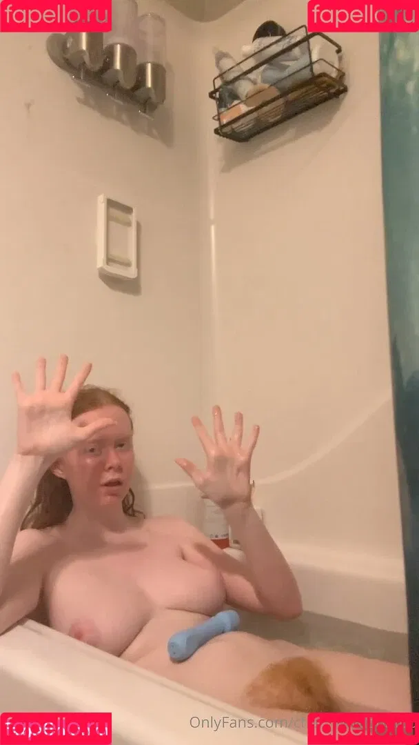Cherrylovebombb / cherrylovebombx Onlyfans Photo Gallery 