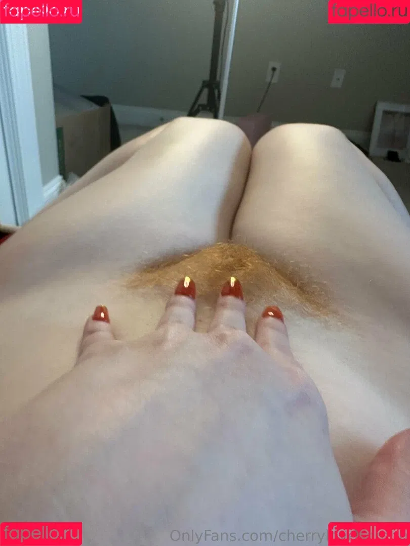 Cherrylovebombb / cherrylovebombx Onlyfans Photo Gallery 