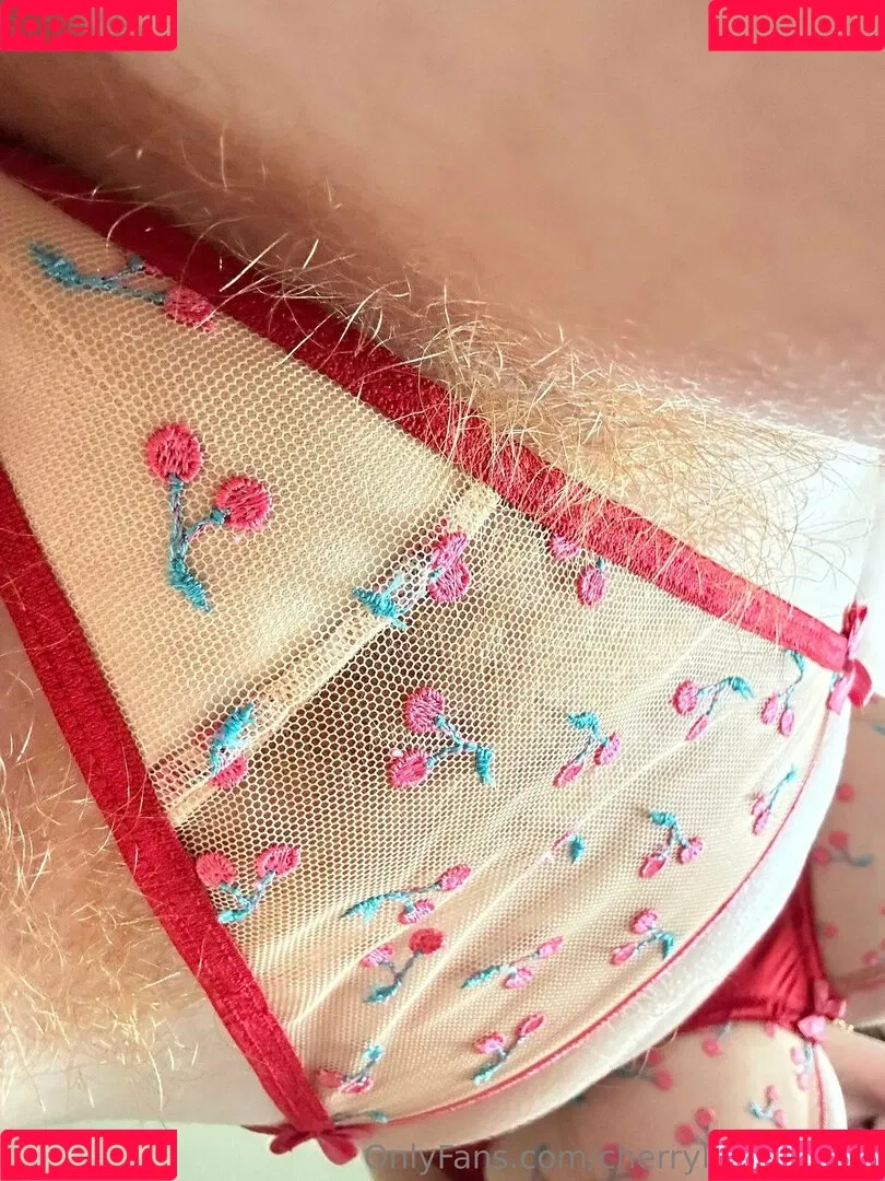 Cherrylovebombb / cherrylovebombx Onlyfans Photo Gallery 