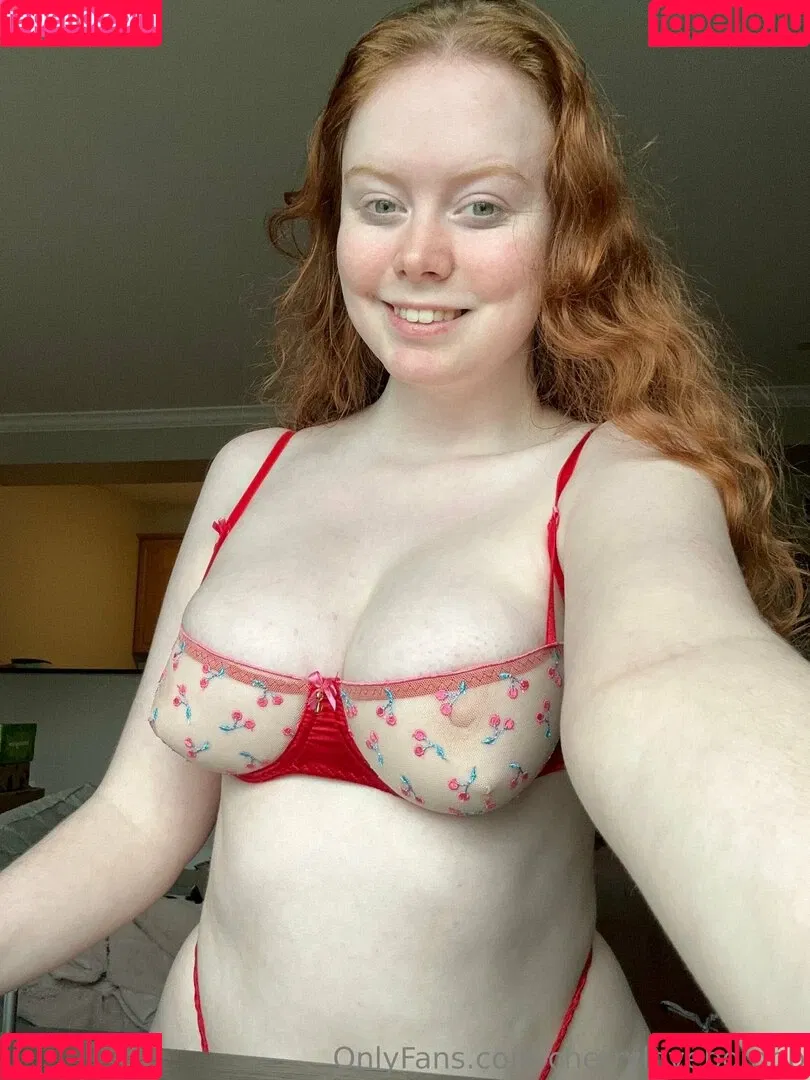 Cherrylovebombb / cherrylovebombx Onlyfans Photo Gallery 