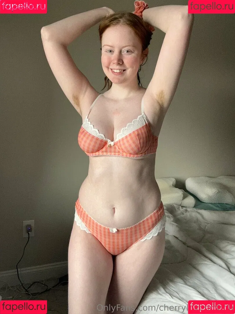 Cherrylovebombb / cherrylovebombx Onlyfans Photo Gallery 