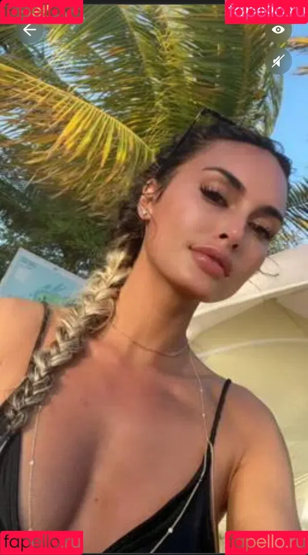 ITS_JULIAROSE / Julia Rose / Shagmag / juliaroseforpresident Onlyfans Photo Gallery 