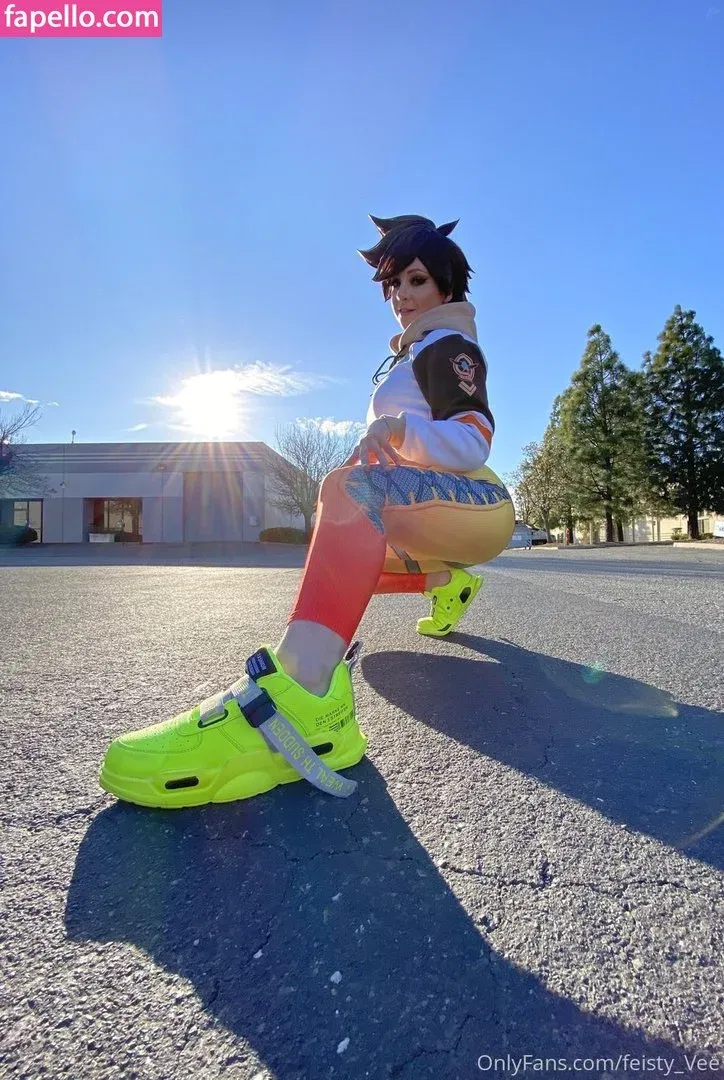 Feisty Vee / feisty_vee Onlyfans Photo Gallery 