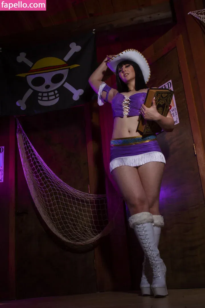 Feisty Vee / feisty_vee Onlyfans Photo Gallery 