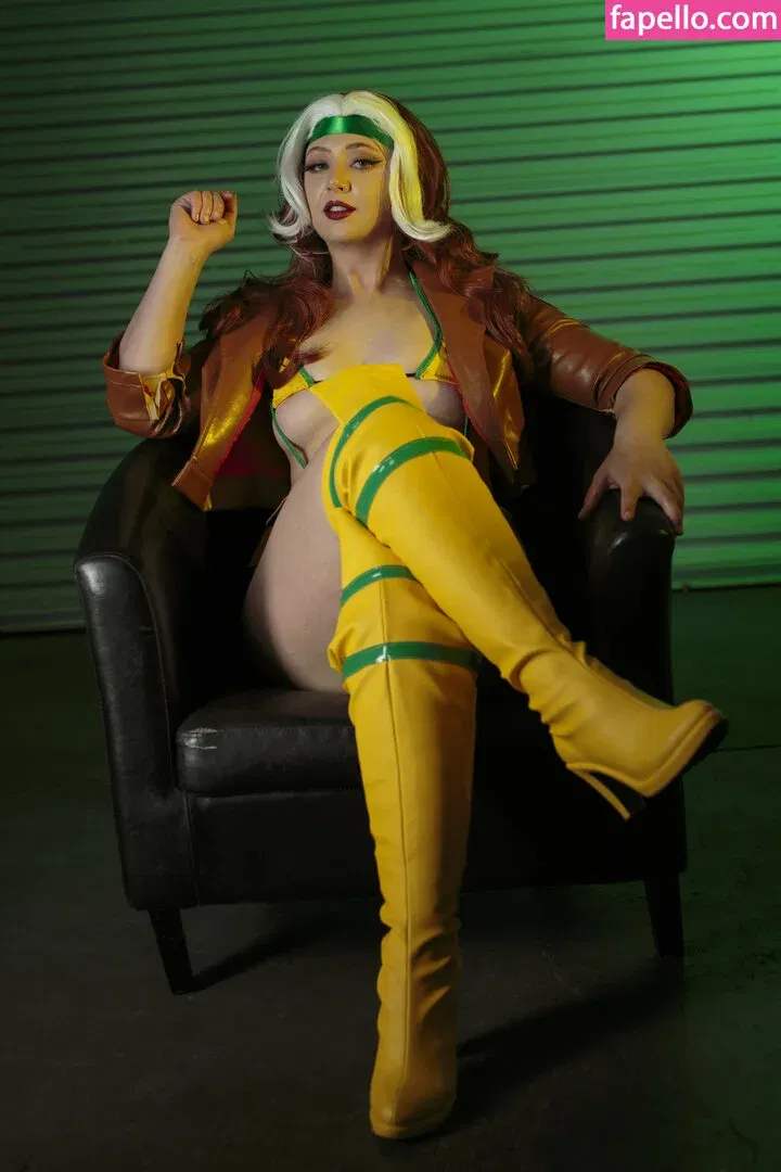 Feisty Vee / feisty_vee Onlyfans Photo Gallery 