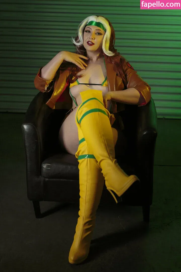 Feisty Vee / feisty_vee Onlyfans Photo Gallery 