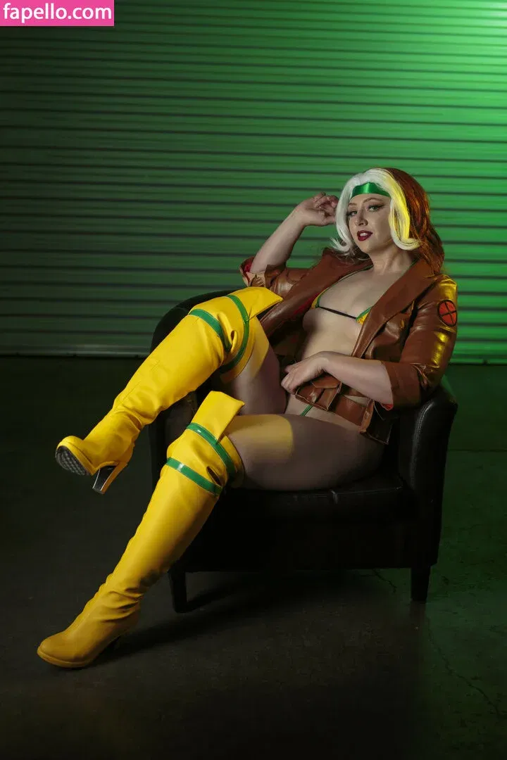 Feisty Vee / feisty_vee Onlyfans Photo Gallery 