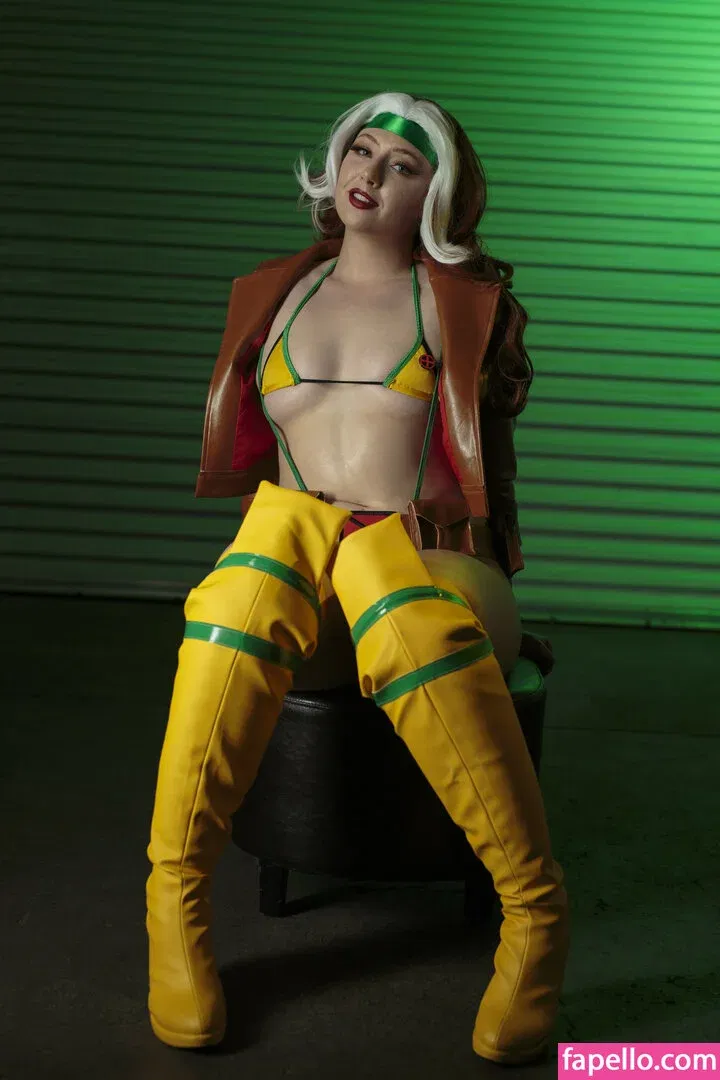 Feisty Vee / feisty_vee Onlyfans Photo Gallery 