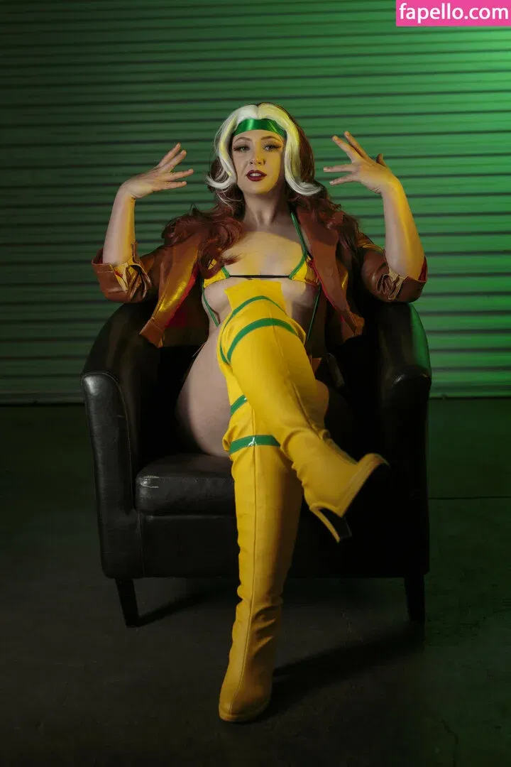 Feisty Vee / feisty_vee Onlyfans Photo Gallery 