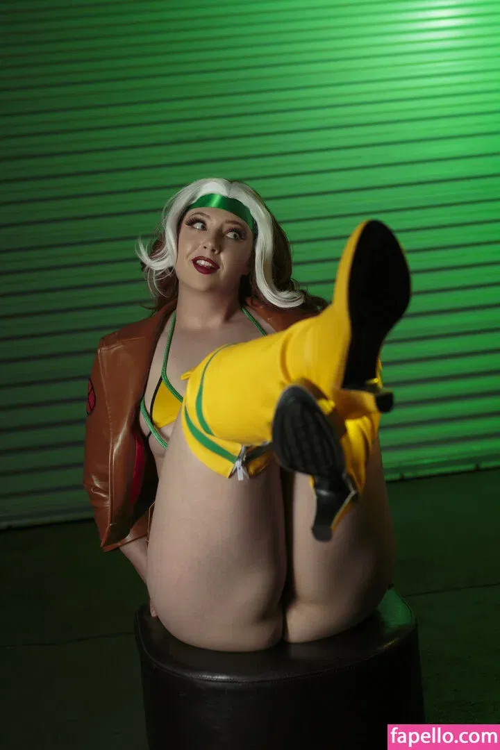 Feisty Vee / feisty_vee Onlyfans Photo Gallery 