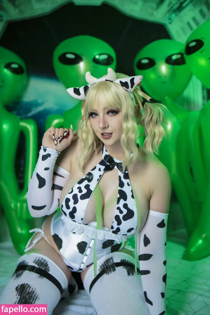 Feisty Vee / feisty_vee Onlyfans Photo Gallery 