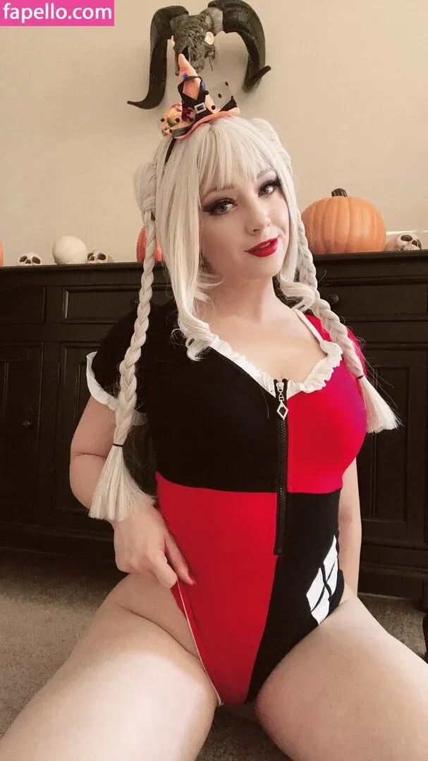 Feisty Vee / feisty_vee Onlyfans Photo Gallery 