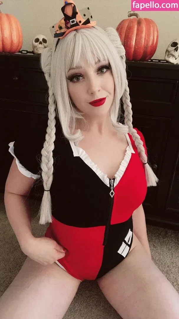 Feisty Vee / feisty_vee Onlyfans Photo Gallery 