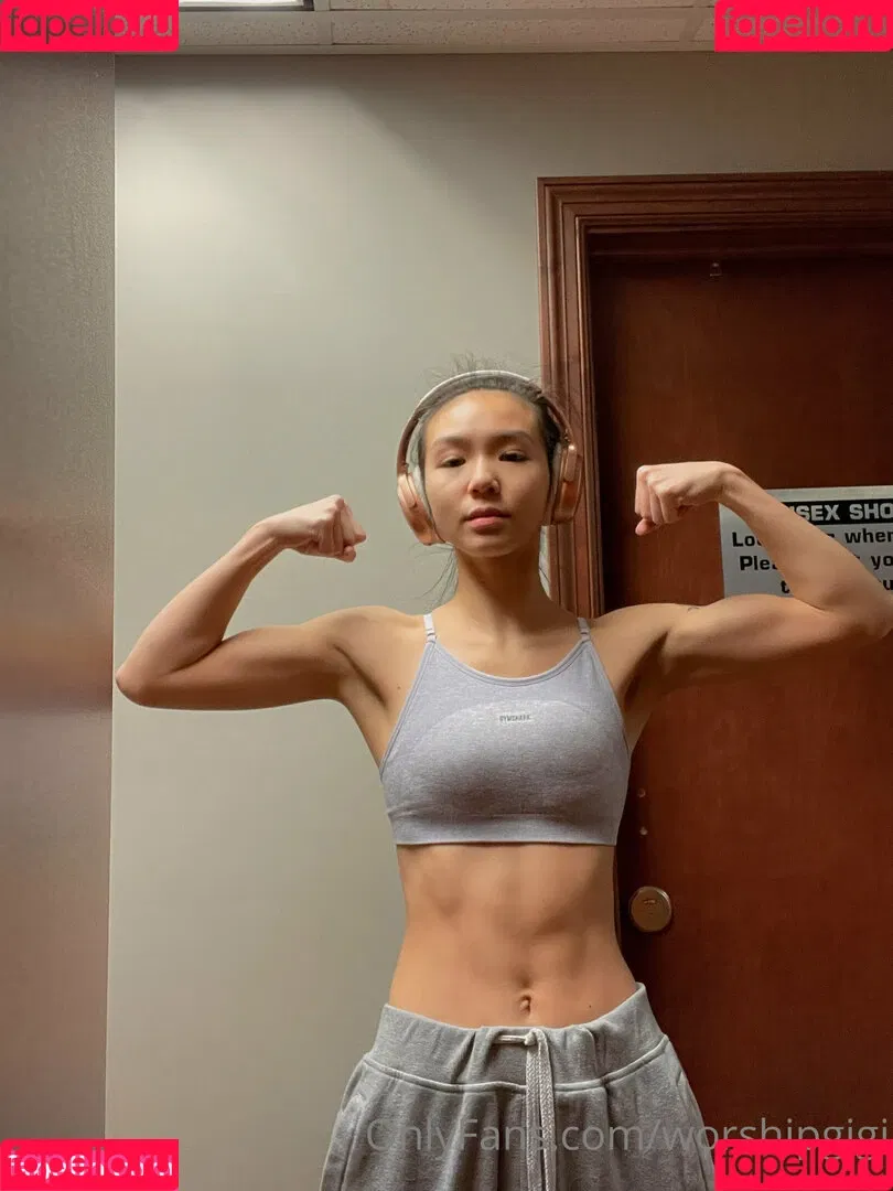 girlyygigi / worshipgigi Onlyfans Photo Gallery 