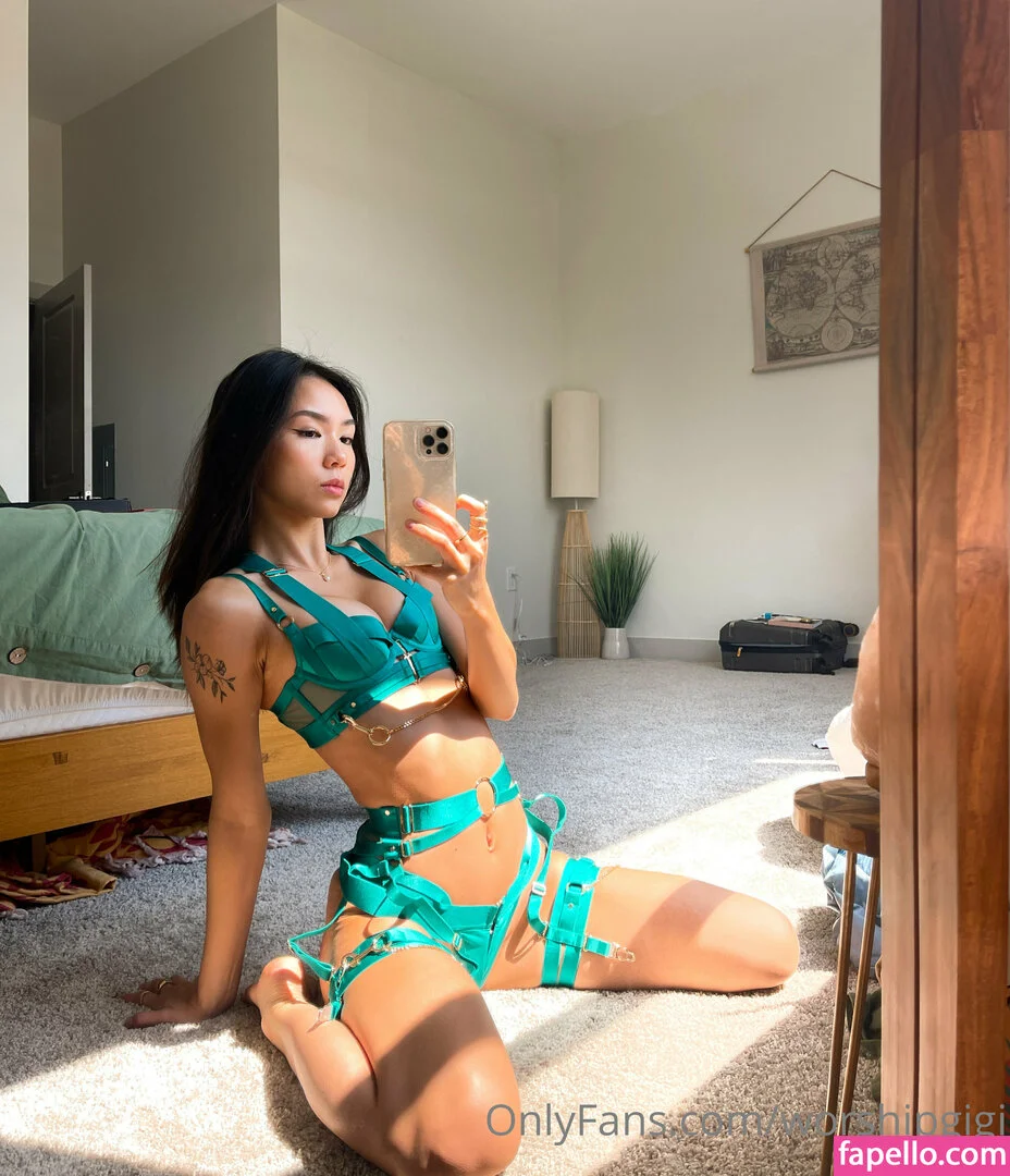 girlyygigi / worshipgigi Onlyfans Photo Gallery 