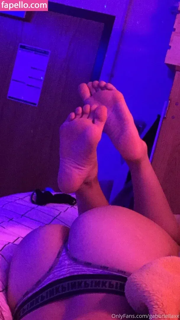 girlyygigi / worshipgigi Onlyfans Photo Gallery 