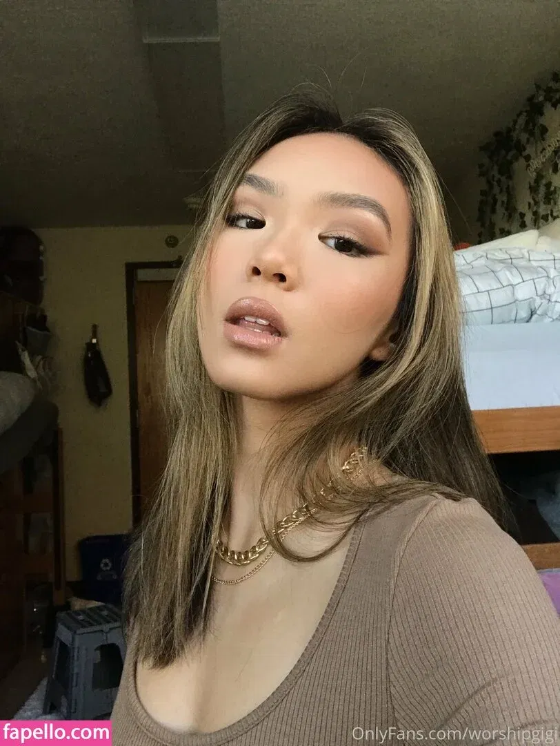 girlyygigi / worshipgigi Onlyfans Photo Gallery 
