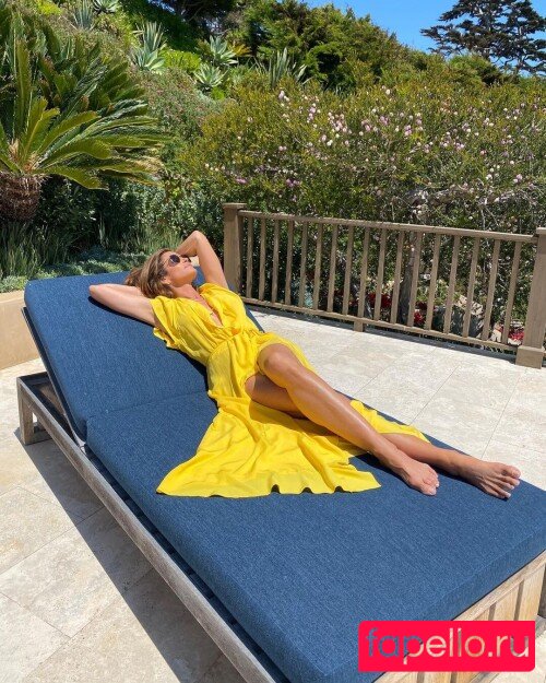 Cindy Crawford Nude Onlyfans Photo 48