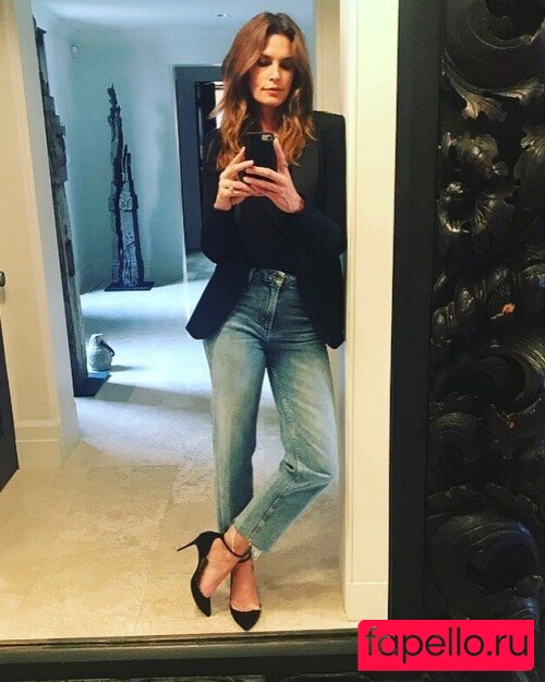 Cindy Crawford Nude Onlyfans Photo 39
