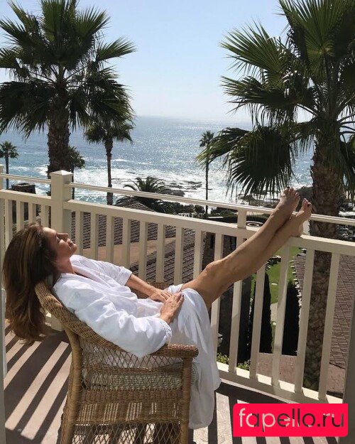 Cindy Crawford Nude Onlyfans Photo 34