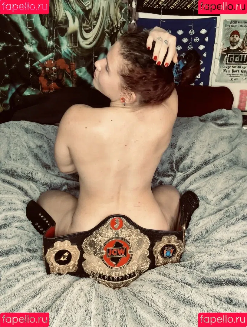 Masha Slamovich / mashaslamovich Onlyfans Photo Gallery 