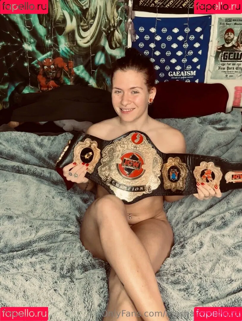 Masha Slamovich / mashaslamovich Onlyfans Photo Gallery 