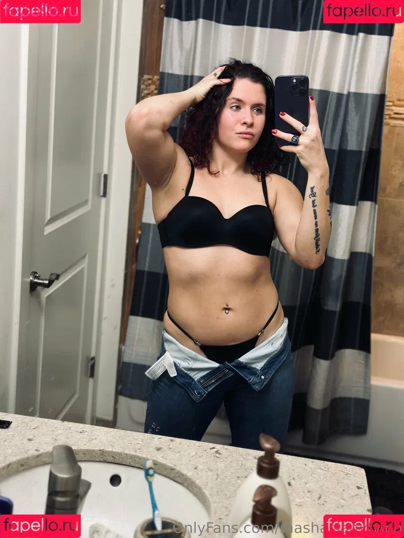 Masha Slamovich / mashaslamovich Onlyfans Photo Gallery 