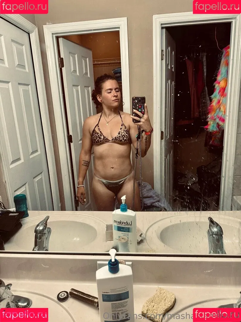 Masha Slamovich / mashaslamovich Onlyfans Photo Gallery 