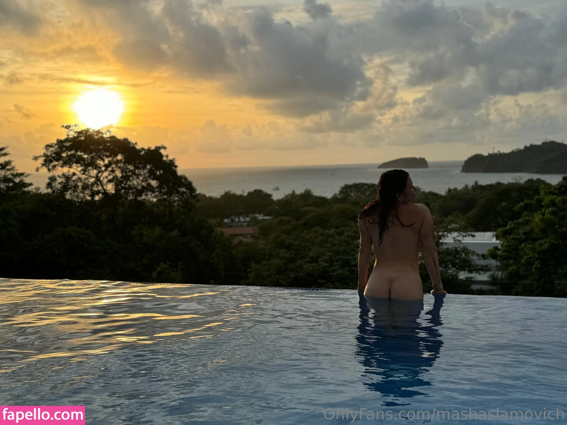Masha Slamovich Nude Onlyfans Photo 9