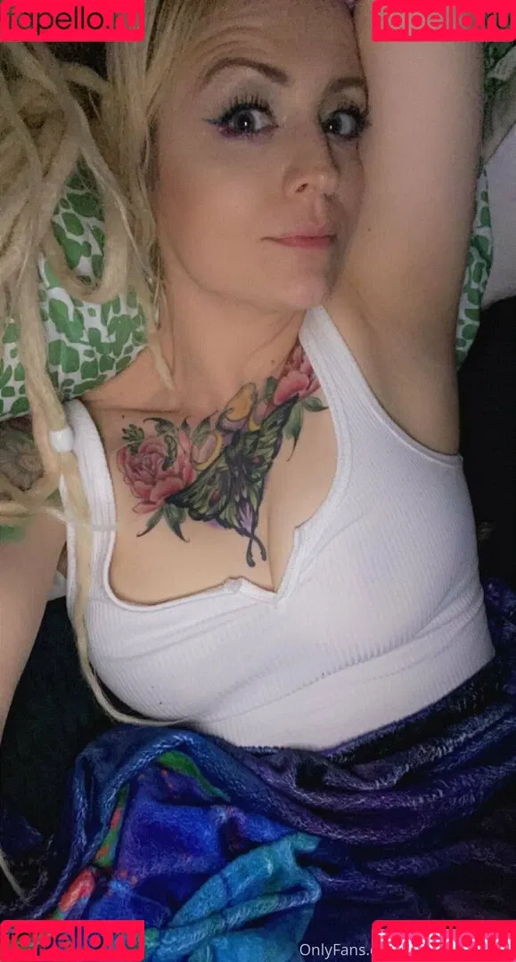 cosmic_gardens_official / cosmikgardens Onlyfans Photo Gallery 