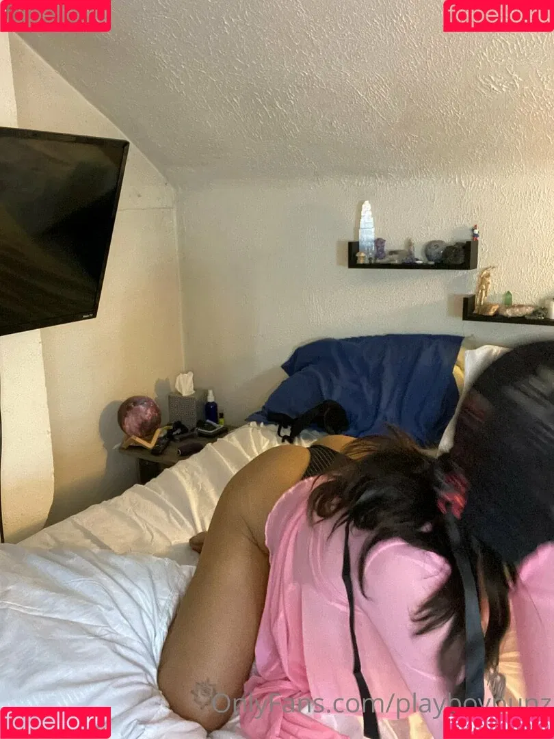 dimepeice88 / tinymaidpunzy Onlyfans Photo Gallery 