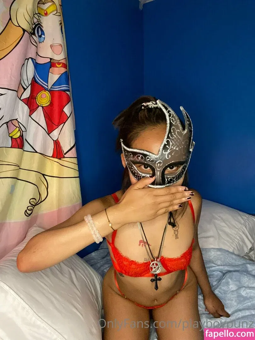 dimepeice88 / tinymaidpunzy Onlyfans Photo Gallery 