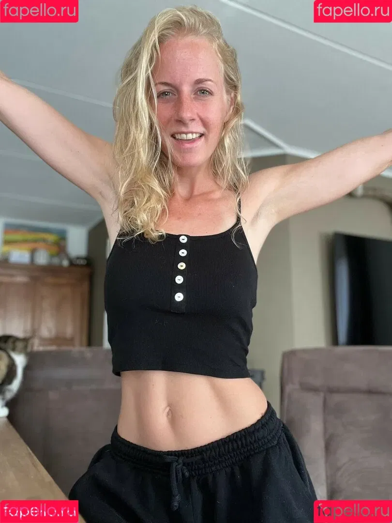 WildestKitten Onlyfans Photo Gallery 