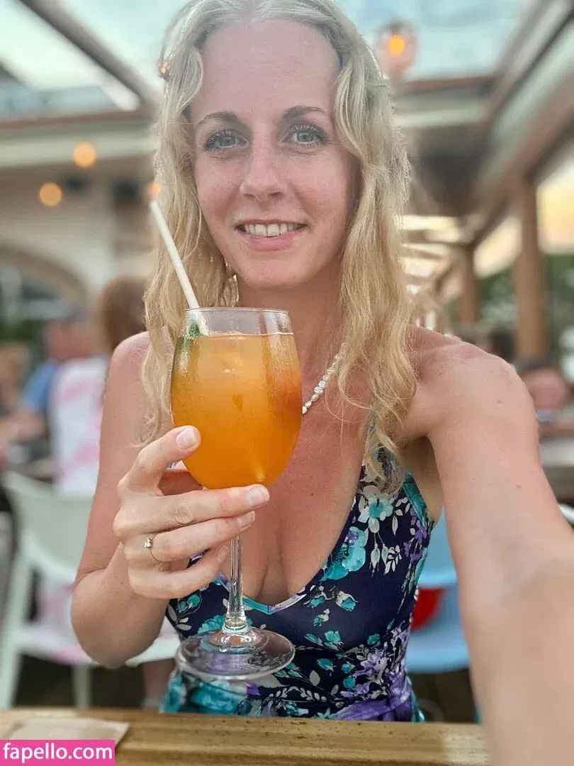 WildestKitten Onlyfans Photo Gallery 